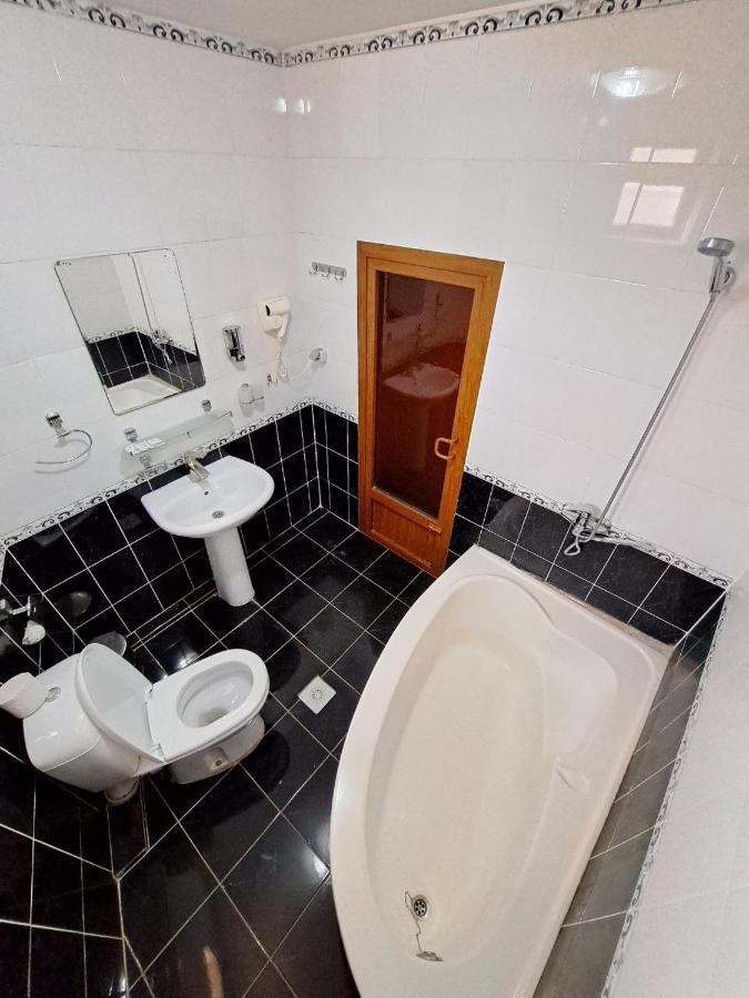 Samandar Hotel Бухара Екстериор снимка